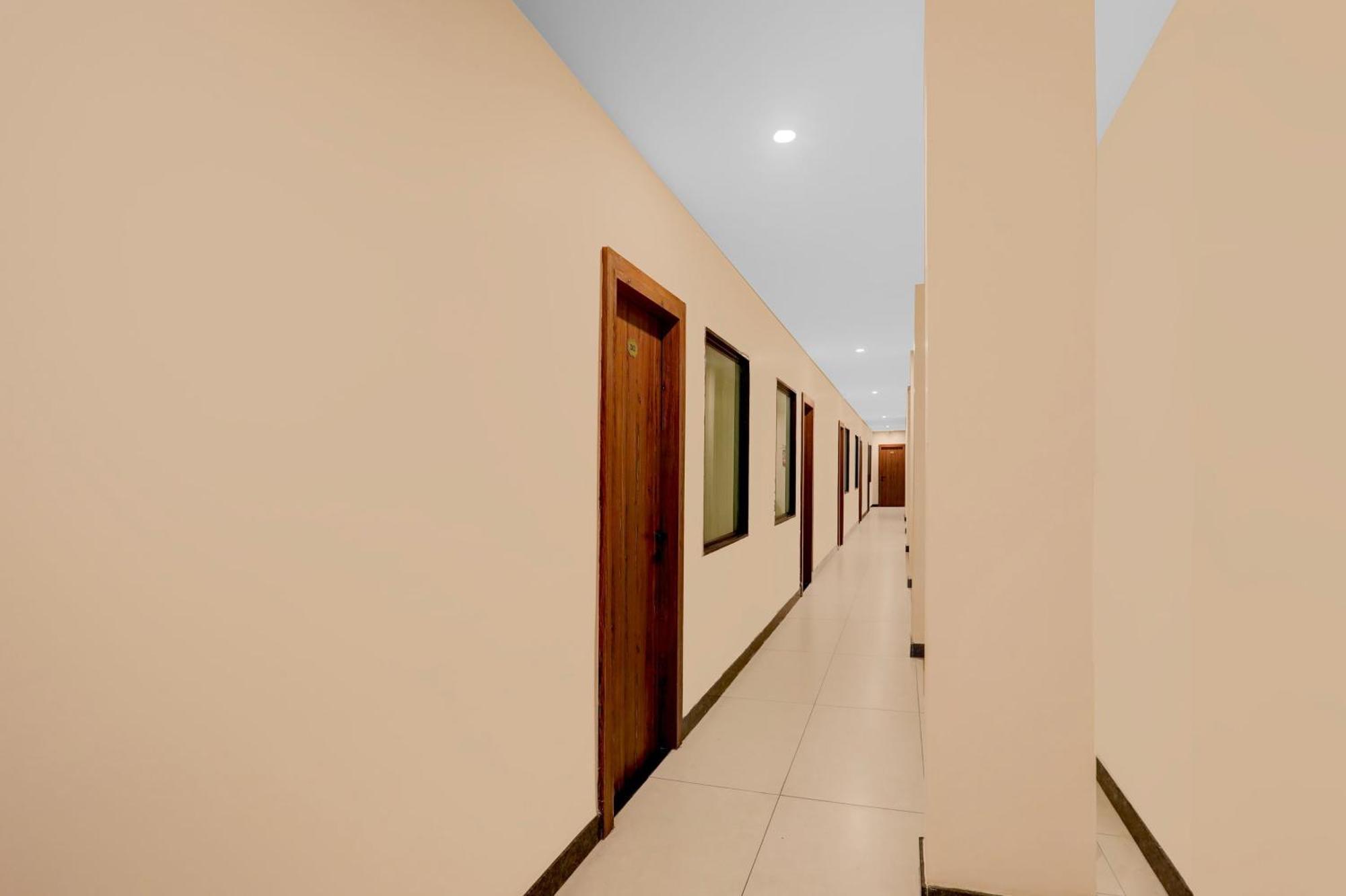 Townhouse Shivamogga Formerly Karthik Bhavan Exteriér fotografie